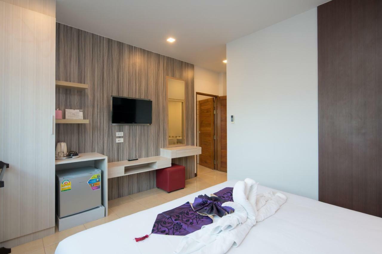 Baan Thai Beach Side Residence Patong Екстериор снимка