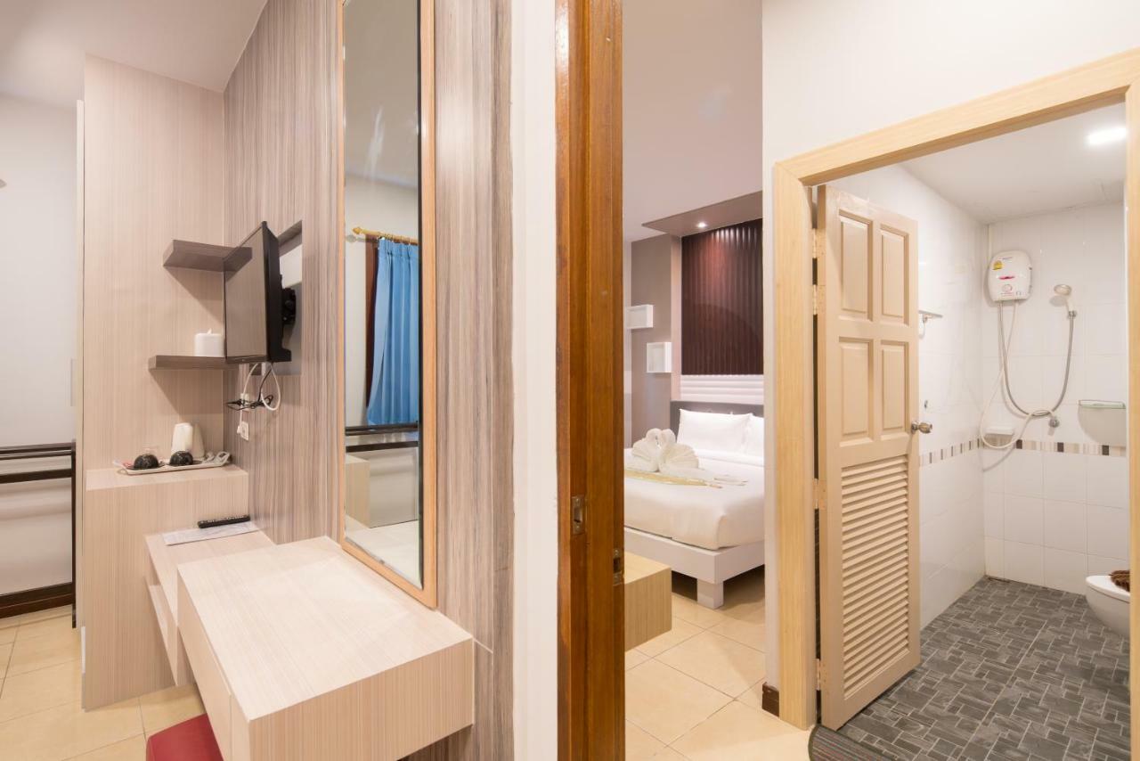 Baan Thai Beach Side Residence Patong Екстериор снимка