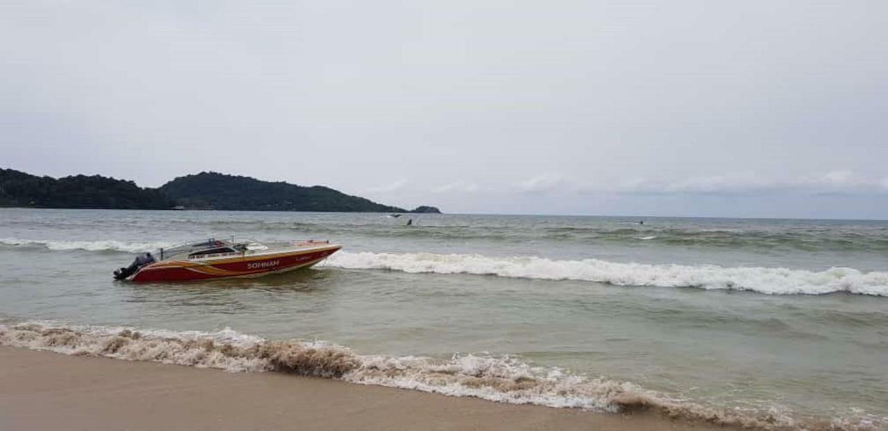 Baan Thai Beach Side Residence Patong Екстериор снимка