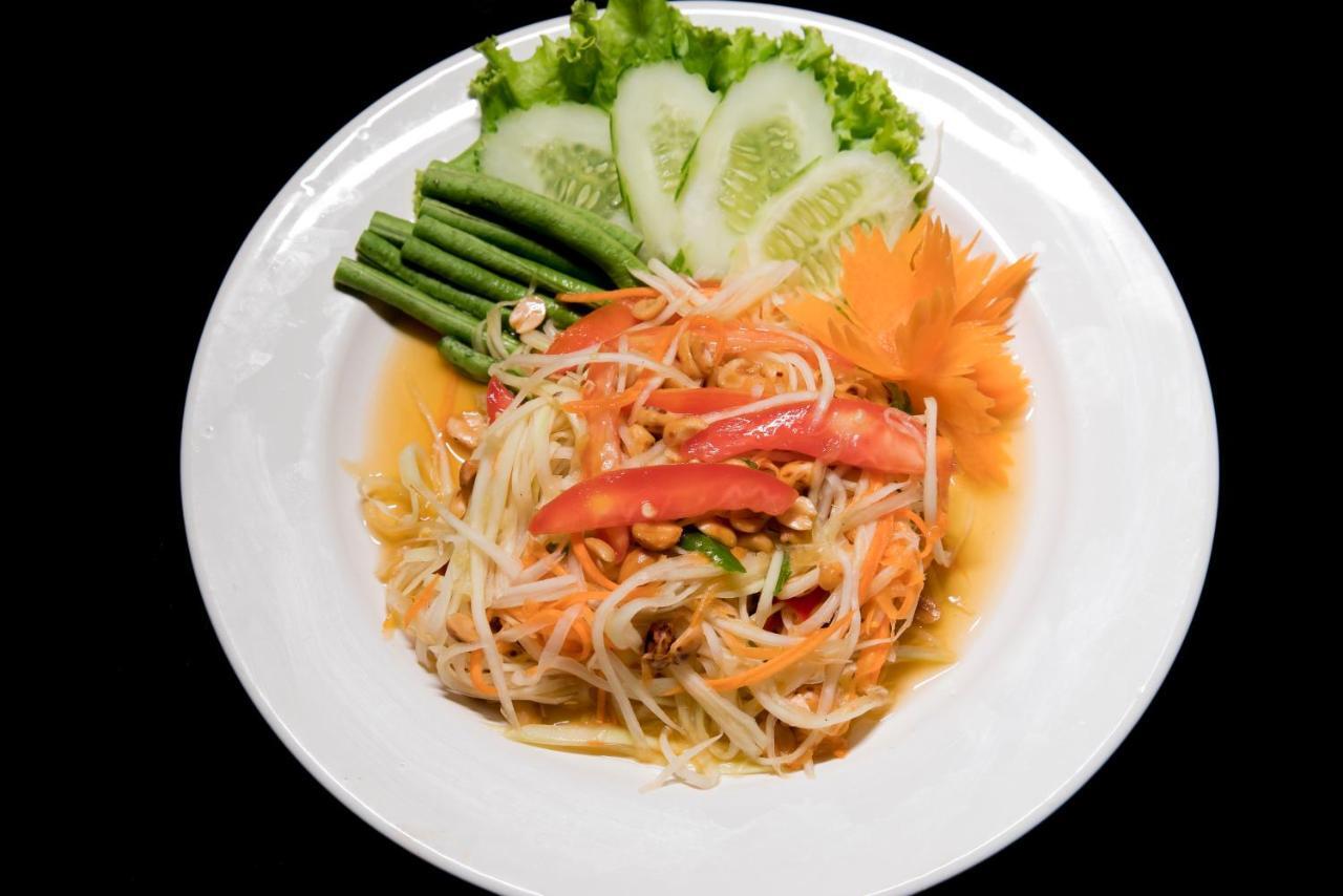 Baan Thai Beach Side Residence Patong Екстериор снимка